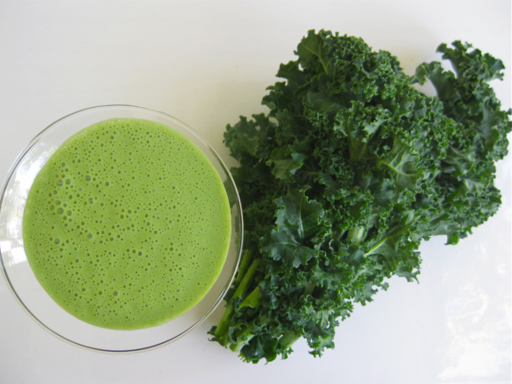 Post image for Vegan 101:  Smoothies for quick and easy vegan indulgence