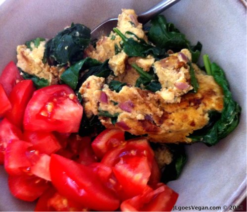 Post image for What’s for breakfast? Scrambled Tempeh “Eggs” {Vegan}